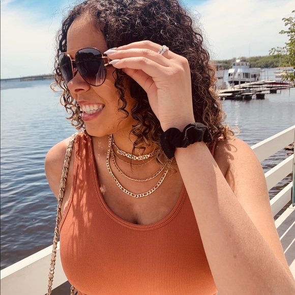 Meet your Posher, Sam - Picture 1 of 1